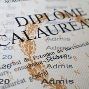 2210692-adobe-diplome-bac-632x421 (1) (1)