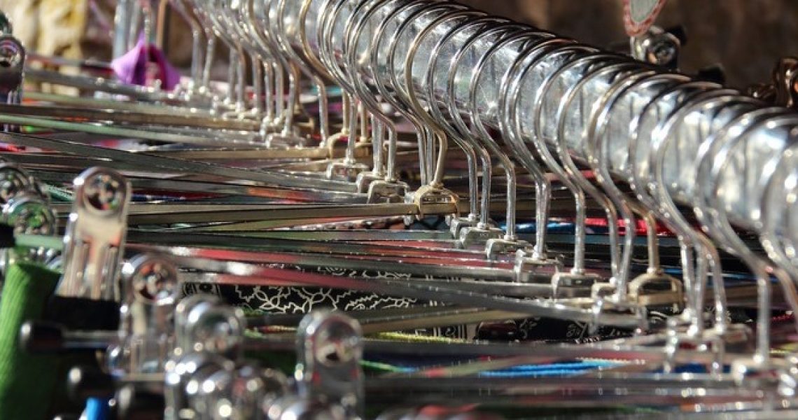 clothes-g821c8da06_1920 (1) (1)