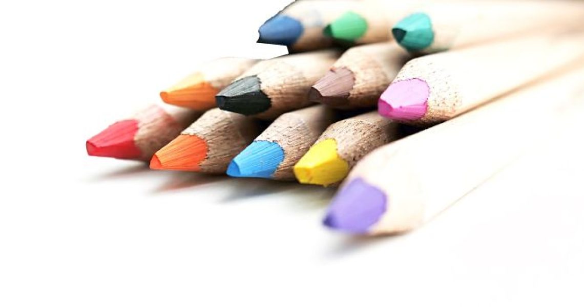 hand-pencil-wood-petal-finger-color-1285998-pxhere_opt